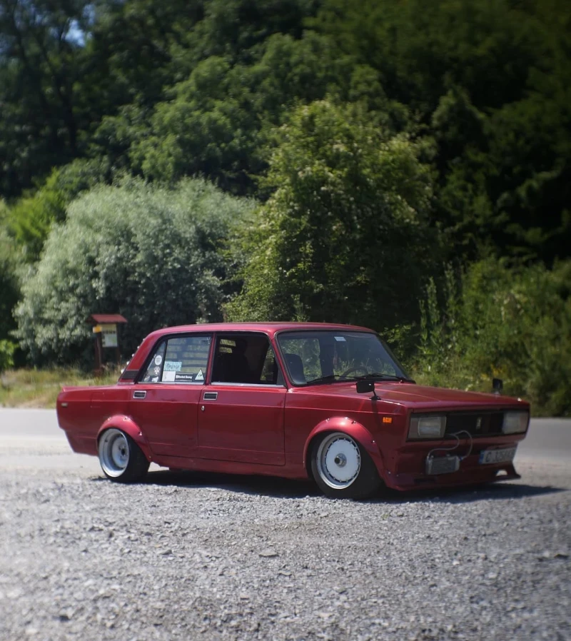 Lada 2105 1500, снимка 4 - Автомобили и джипове - 48750752