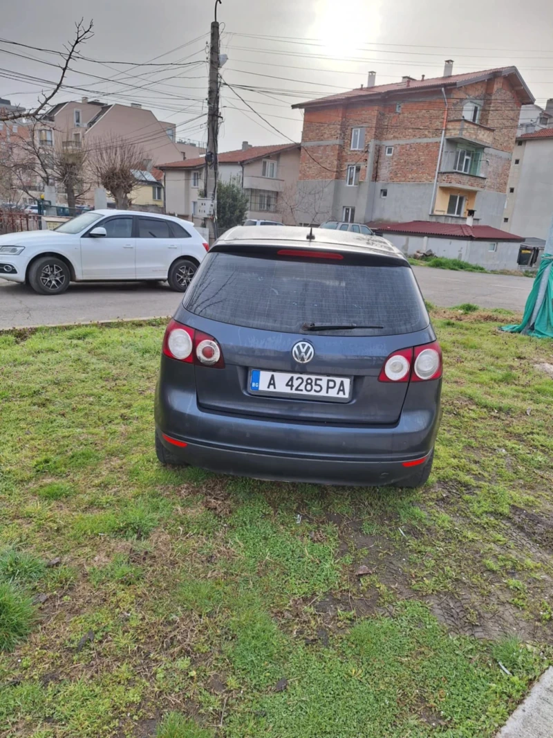 VW Golf, снимка 5 - Автомобили и джипове - 48902182