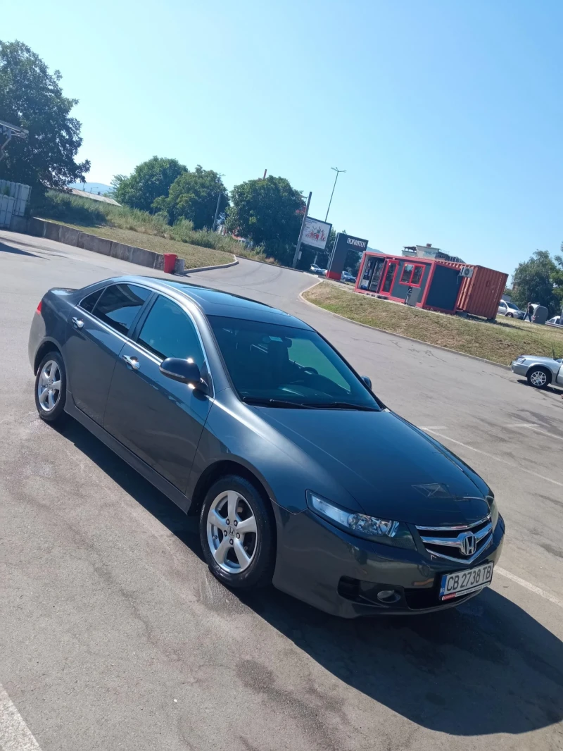 Honda Accord 2.2 i-ctdi, снимка 17 - Автомобили и джипове - 51886365