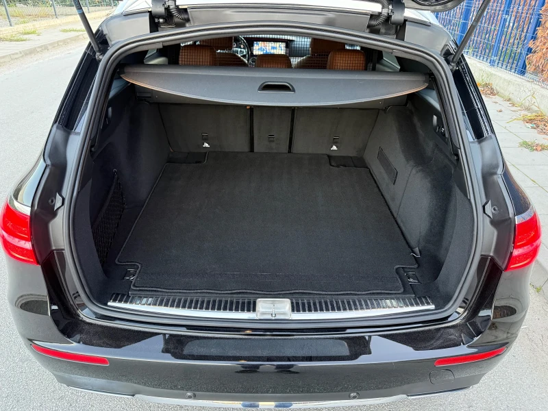 Mercedes-Benz E 220 AMG PREMIUM PLUS| DIGITAL| BURMESTER| ПЪЛНА ИСТОРИ, снимка 5 - Автомобили и джипове - 52481874