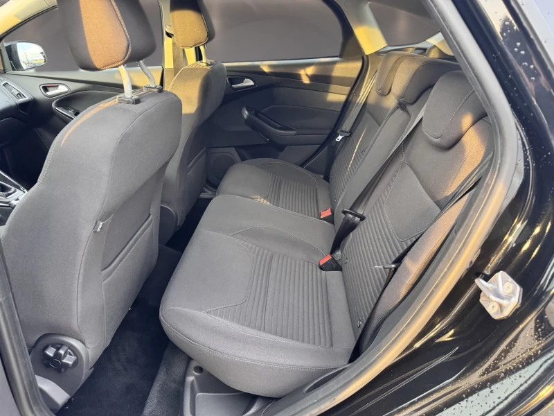 Ford Focus 1.5tdci titanium/top/leasing, снимка 13 - Автомобили и джипове - 52769339