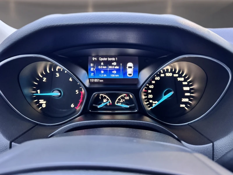 Ford Focus 1.5tdci titanium/top/leasing, снимка 12 - Автомобили и джипове - 52769339