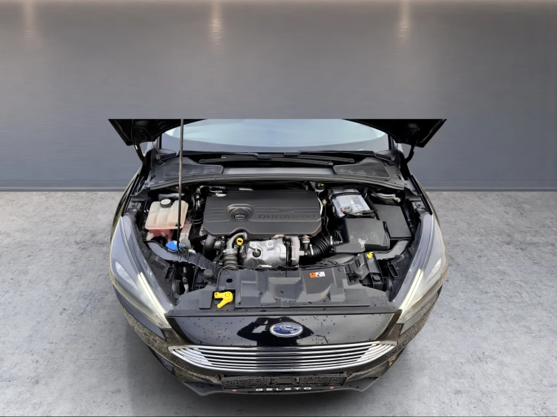 Ford Focus 1.5tdci titanium/top/leasing, снимка 16 - Автомобили и джипове - 52769339