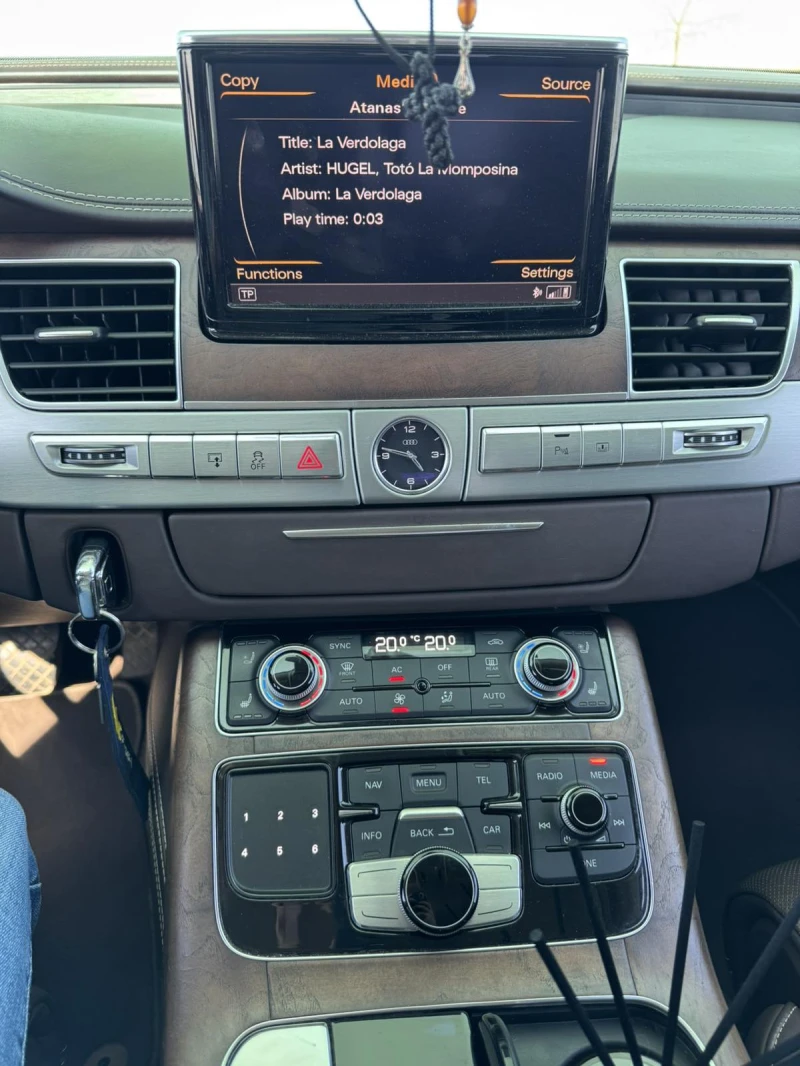 Audi A8 D4, снимка 5 - Автомобили и джипове - 53148789