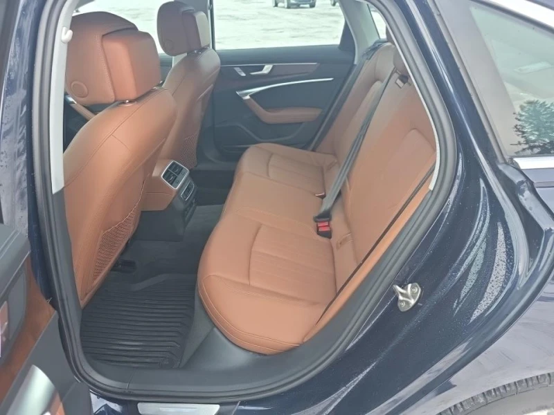 Audi A6 55TFSI* ДИГИТАЛНО* ТАБЛО* ДИСТРТОНИК* 360КАМЕРА* М, снимка 10 - Автомобили и джипове - 53275461