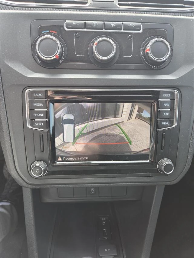 VW Caddy Maxi 2.0 TDI - изображение 9
