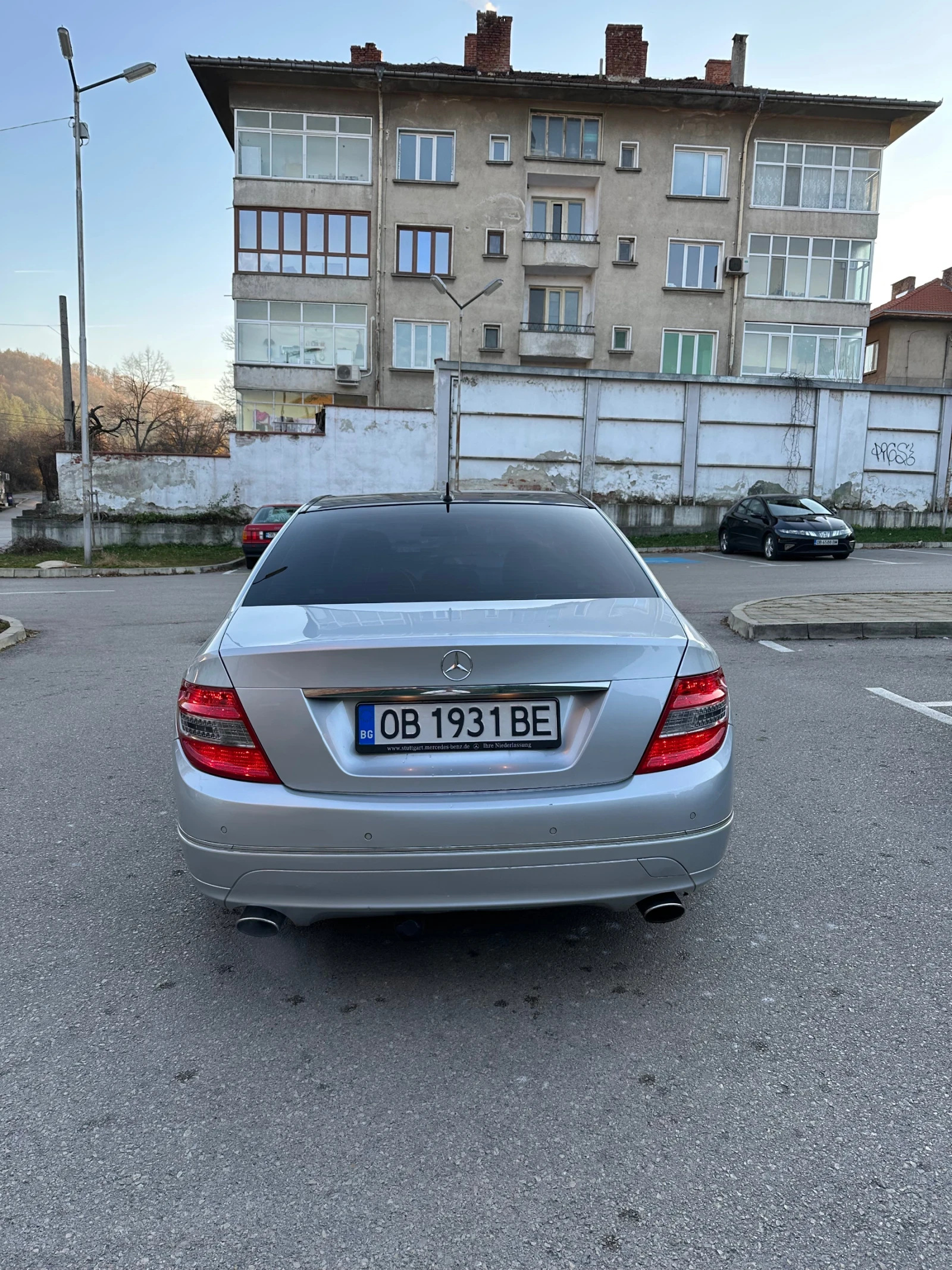 Mercedes-Benz C 320  - изображение 5