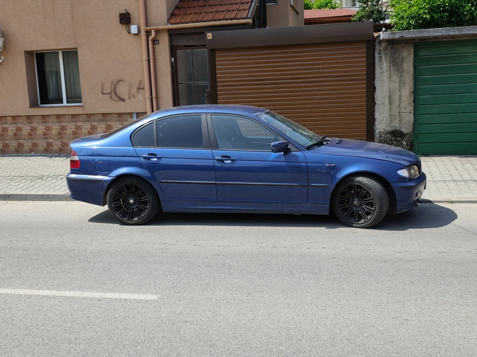 BMW 320 2.0 - изображение 7