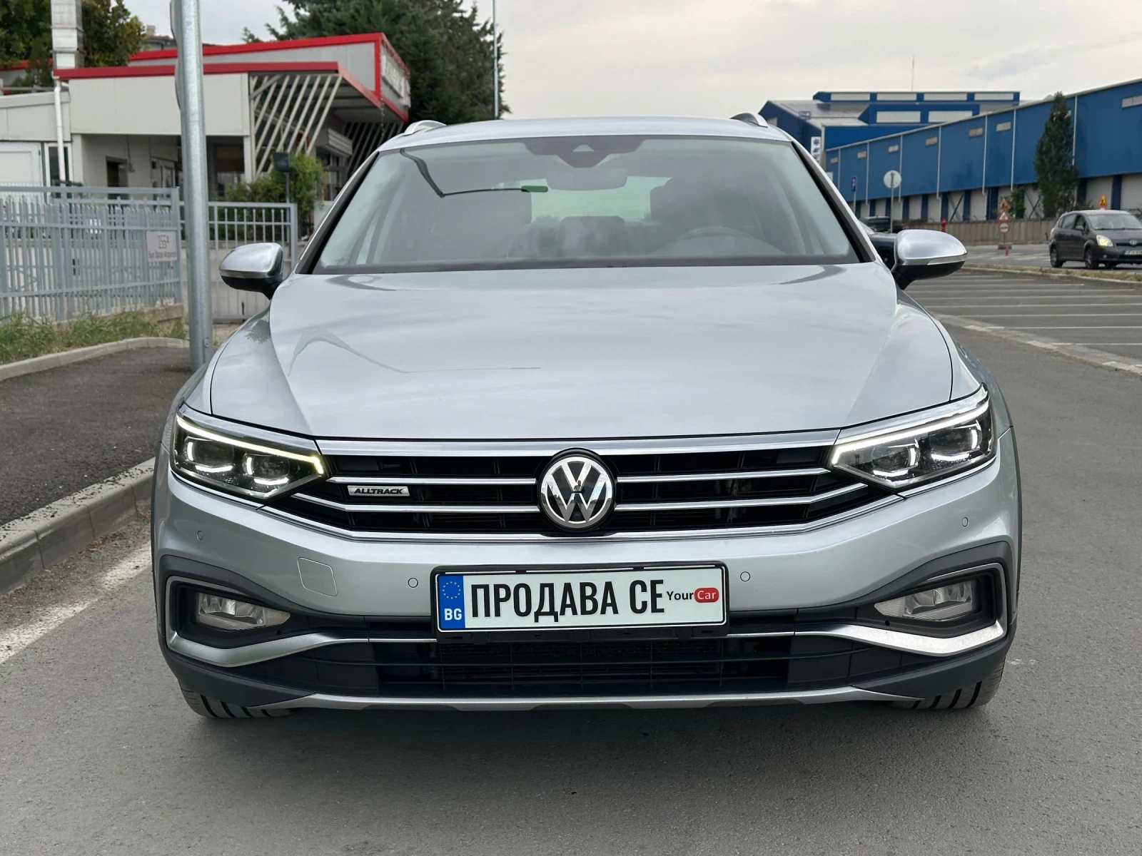 VW Passat Alltrack 2.0 TDI* Digital* 360Camera* Distronic*  - изображение 2