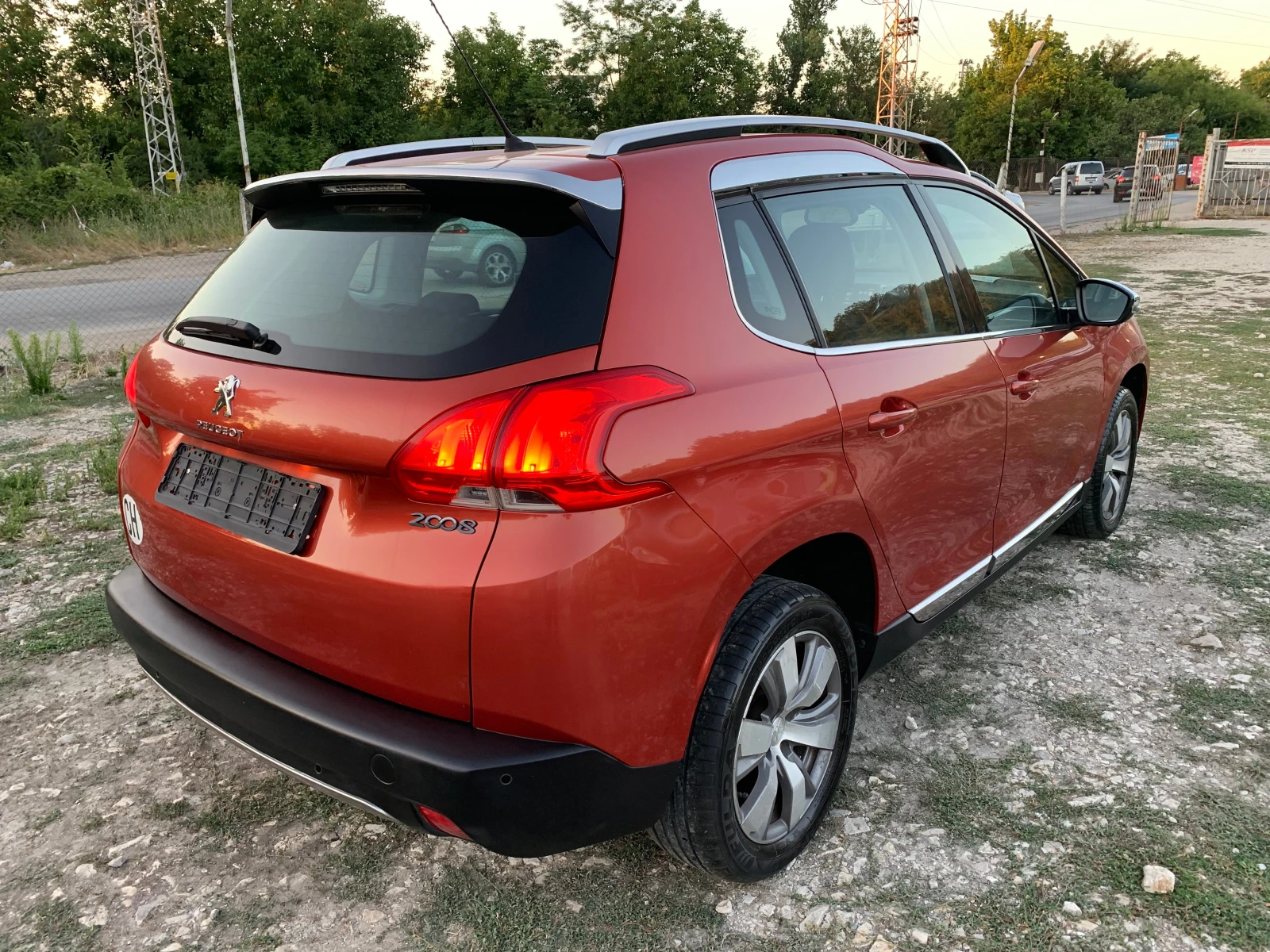 Peugeot 2008 1.6 ШВЕЙЦАРИЯ - изображение 5