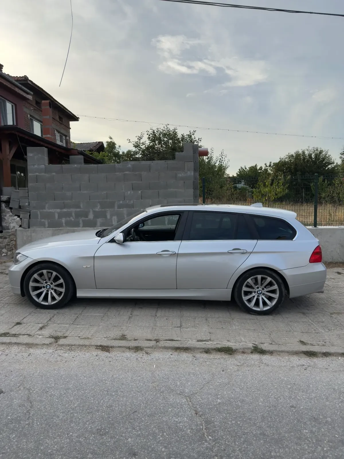 BMW 330  - изображение 7