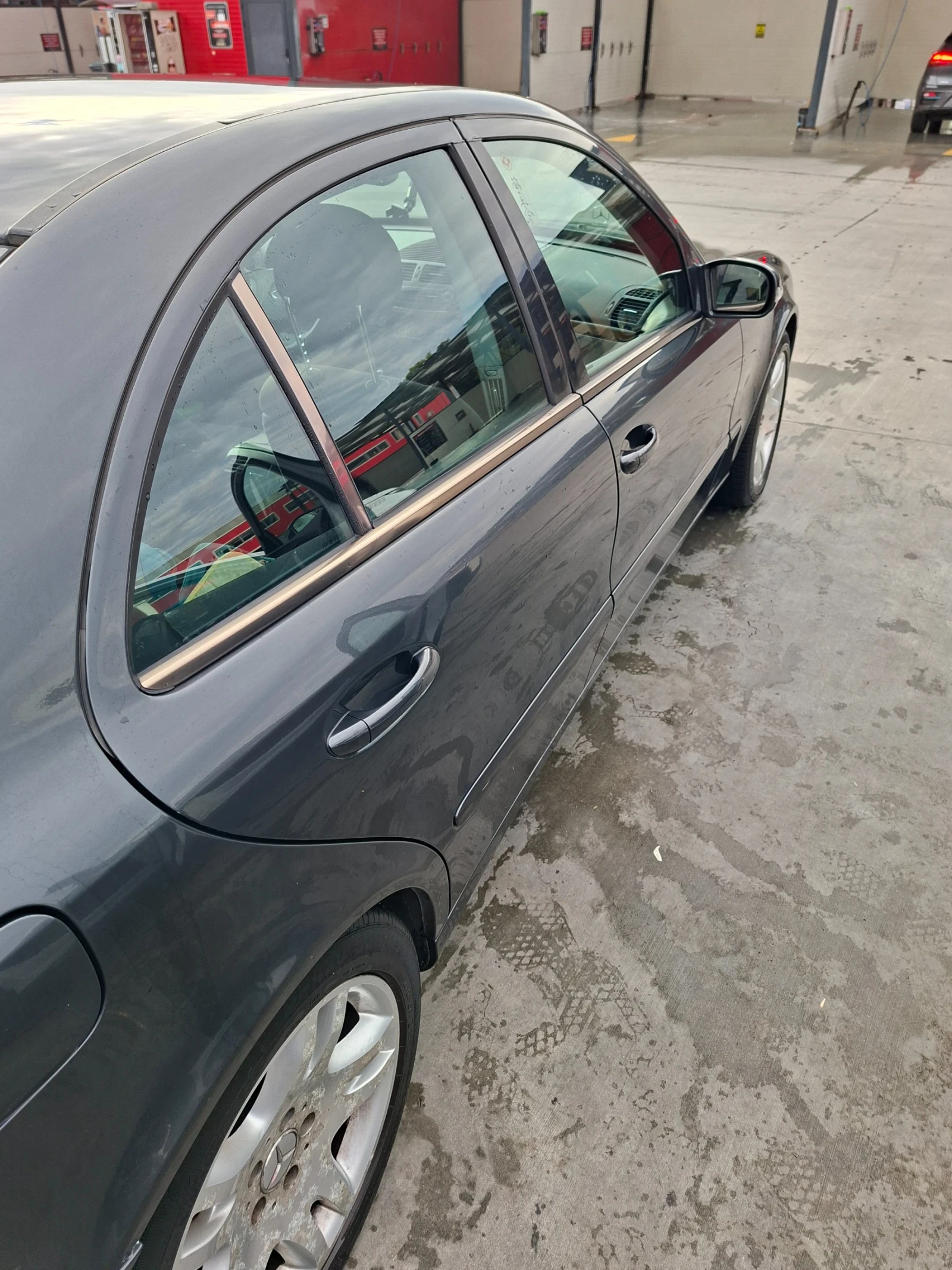 Mercedes-Benz E 220 Classic | Mobile.bg — изображение 6