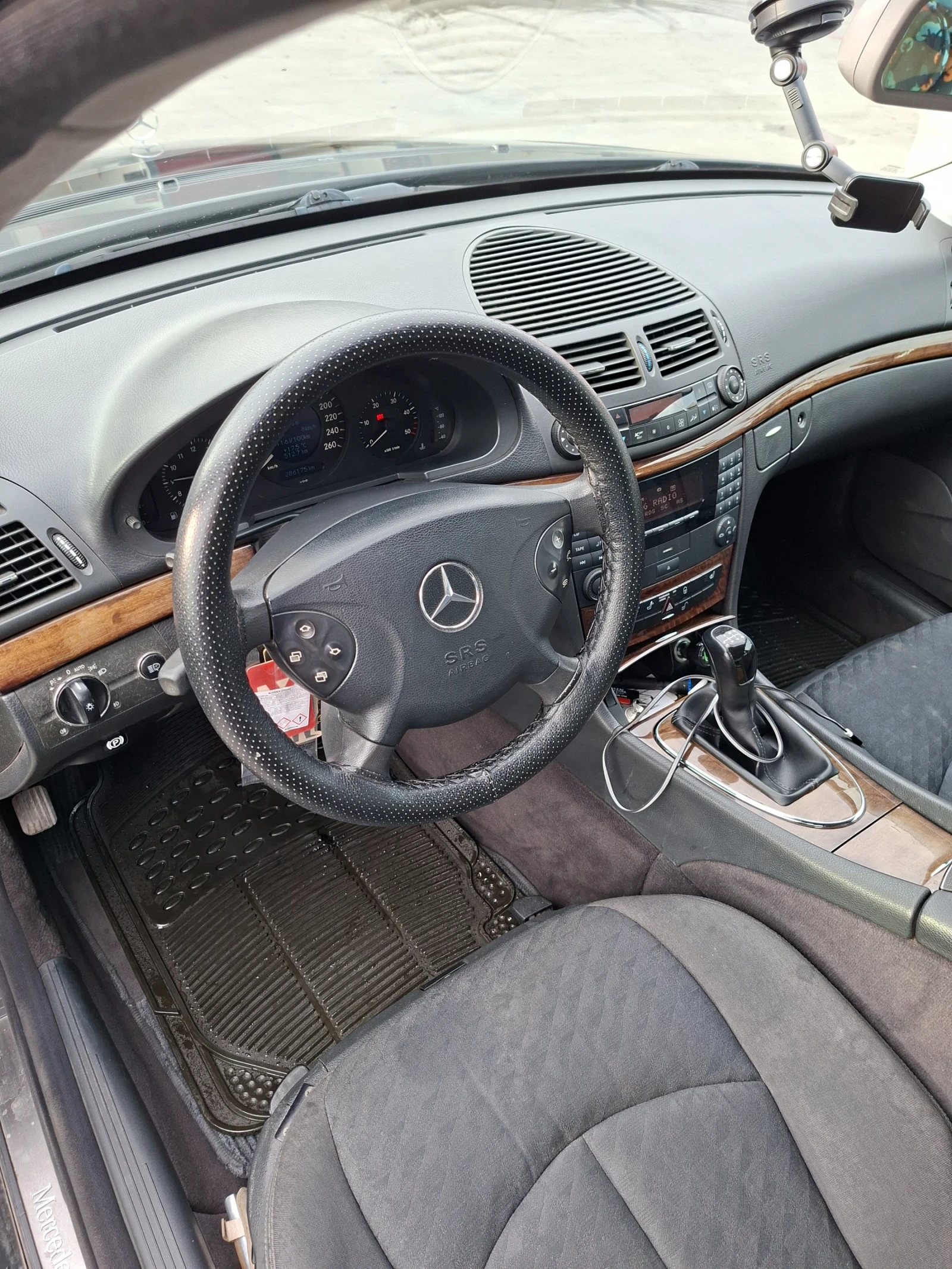 Mercedes-Benz E 220 Classic | Mobile.bg — изображение 12