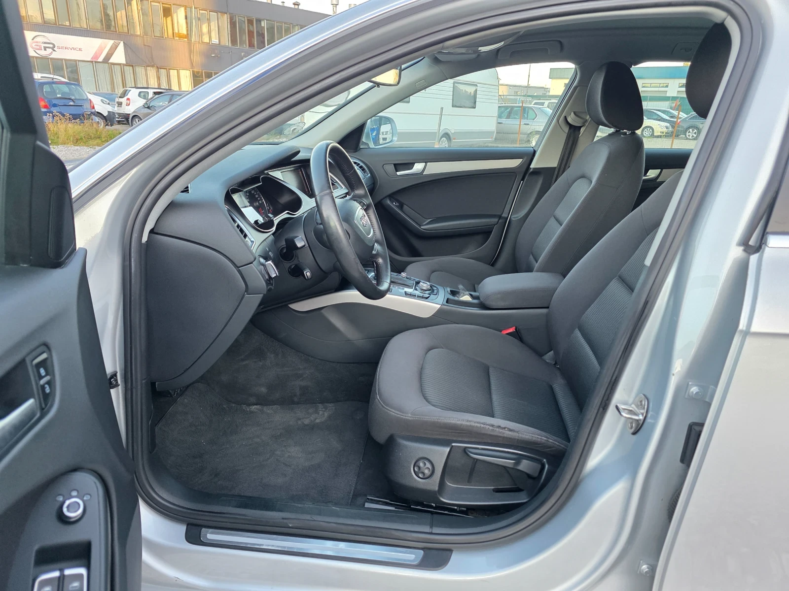 Audi A4 2.0 TDI 150k.c EURO 5B  - изображение 8