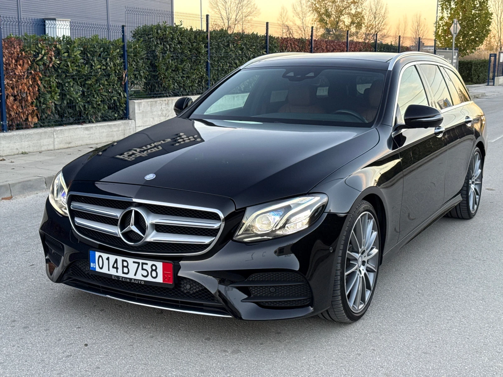 Mercedes-Benz E 220 AMG PREMIUM PLUS| DIGITAL| BURMESTER|   | Mobile.bg   1