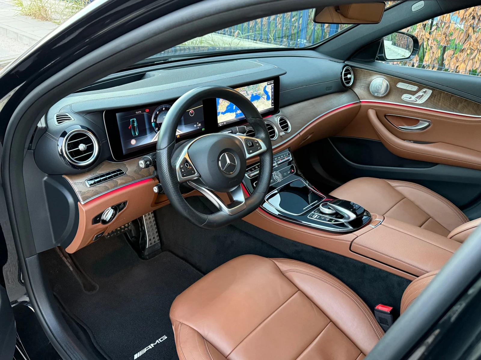 Mercedes-Benz E 220 AMG PREMIUM PLUS| DIGITAL| BURMESTER| ПЪЛНА ИСТОРИ - изображение 7