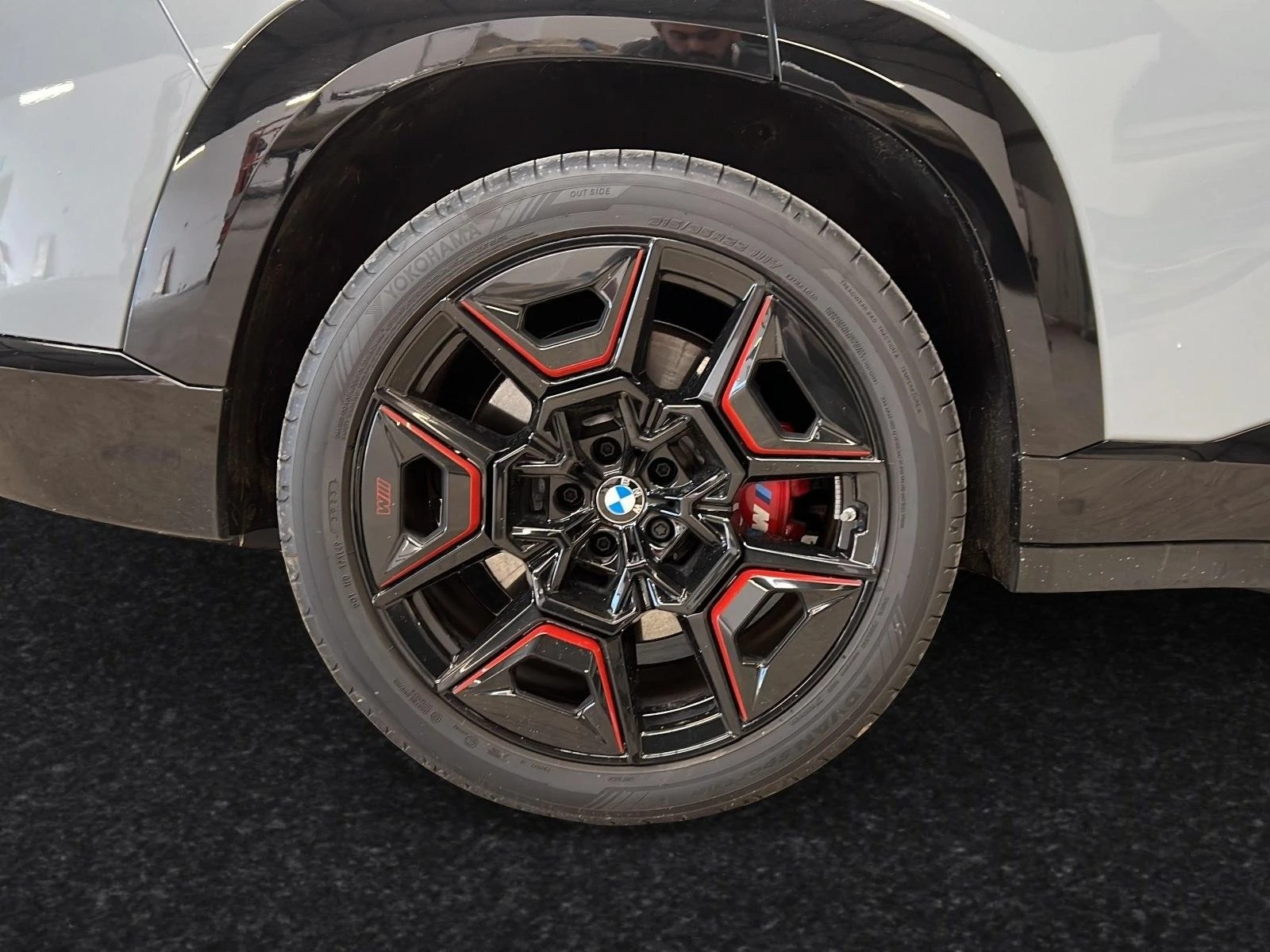 BMW XM LABEL/748 HP/PLUG-IN/CARBON/H&K/ICONIC GLOW/360 | Mobile.bg   4