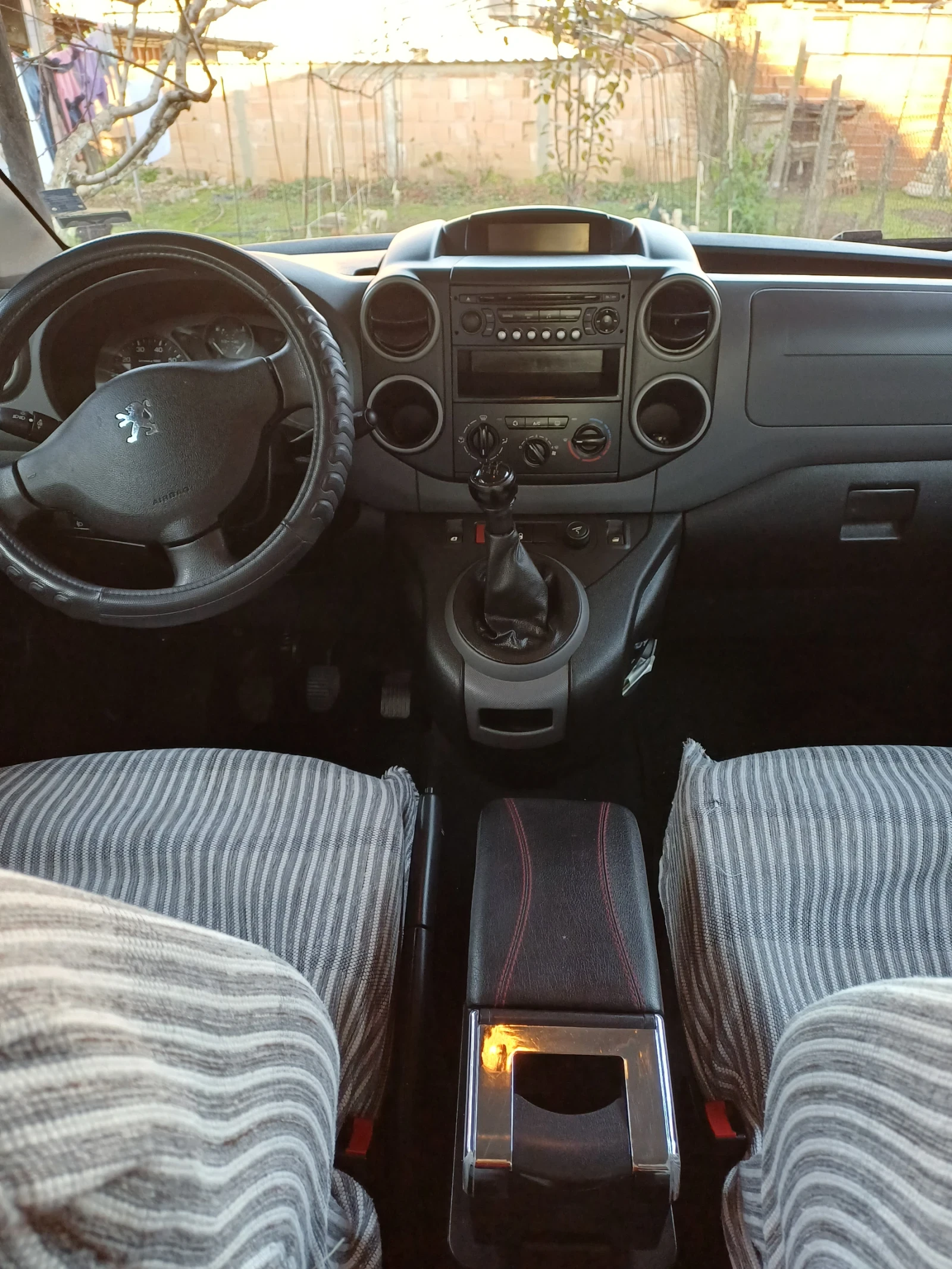 Peugeot Partner  - изображение 7