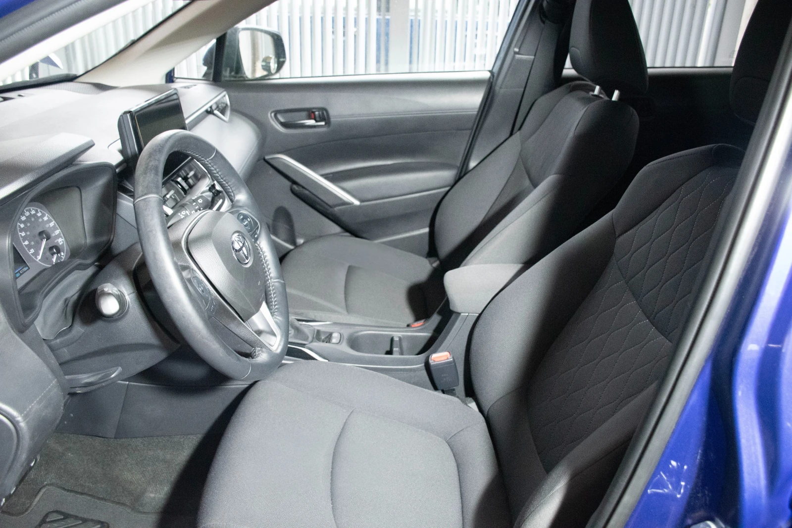 Toyota Corolla Cross 2.0 170�� 4x4 | Mobile.bg � ����������� 15