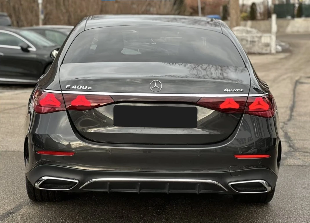 Mercedes-Benz E 400 e* 4Matic* AMG* HYPERSCREEN* Burmester* Digital Li - изображение 4