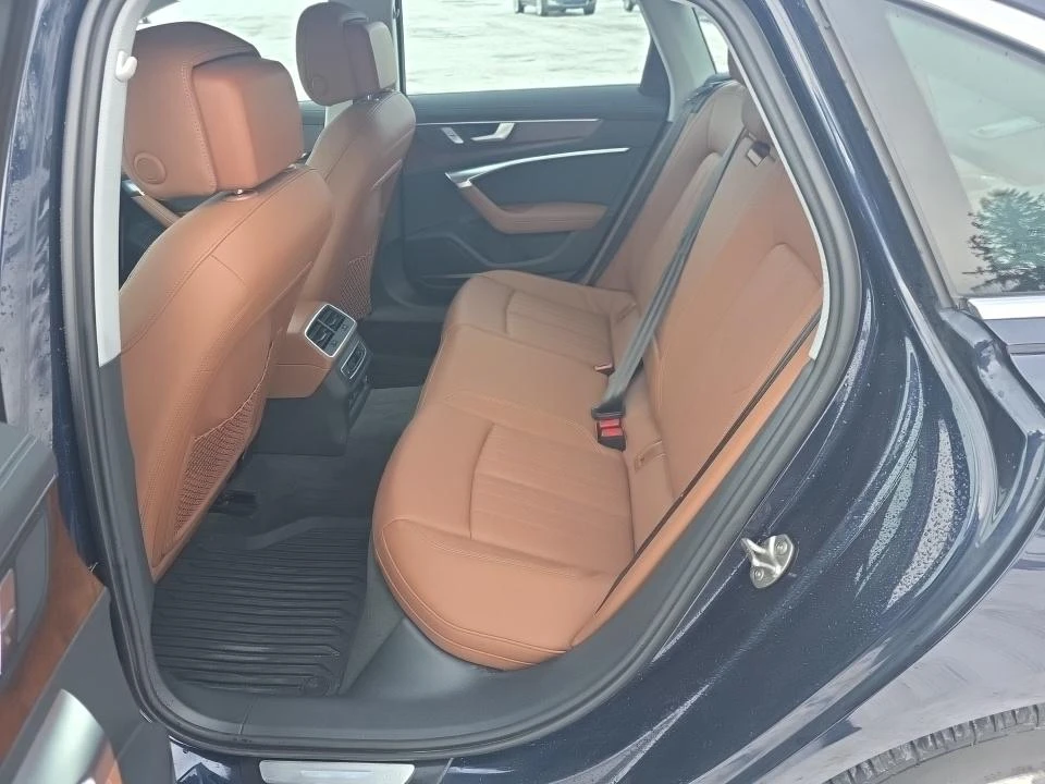 Audi A6 55TFSI* ДИГИТАЛНО* ТАБЛО* ДИСТРТОНИК* 360КАМЕРА* М - изображение 10