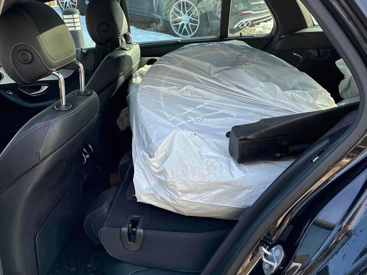 Mercedes-Benz C 300 * CARFAX * ЦЕНА ДО БГ, снимка 11 - Автомобили и джипове - 53740574