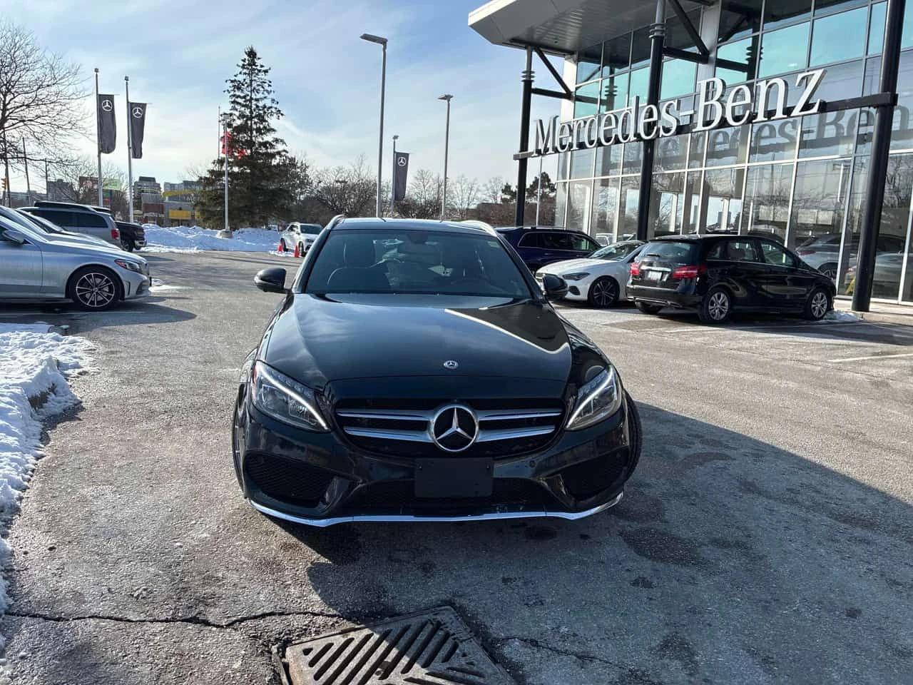 Mercedes-Benz C 300 * CARFAX * ЦЕНА ДО БГ, снимка 5 - Автомобили и джипове - 53740574