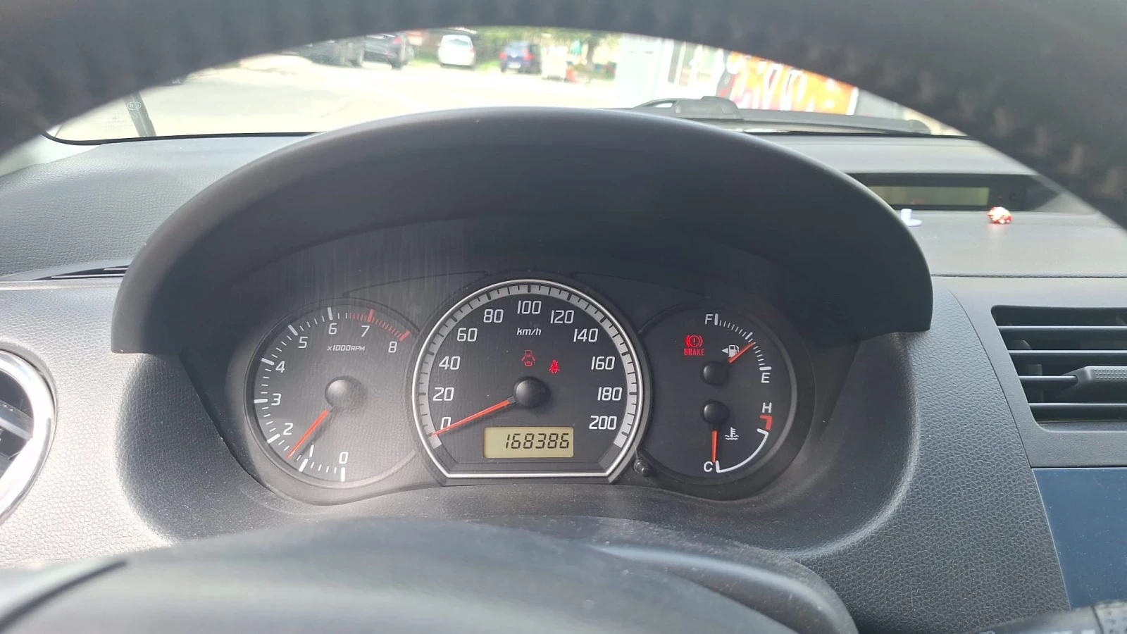 Suzuki Swift | Mobile.bg � ����������� 7