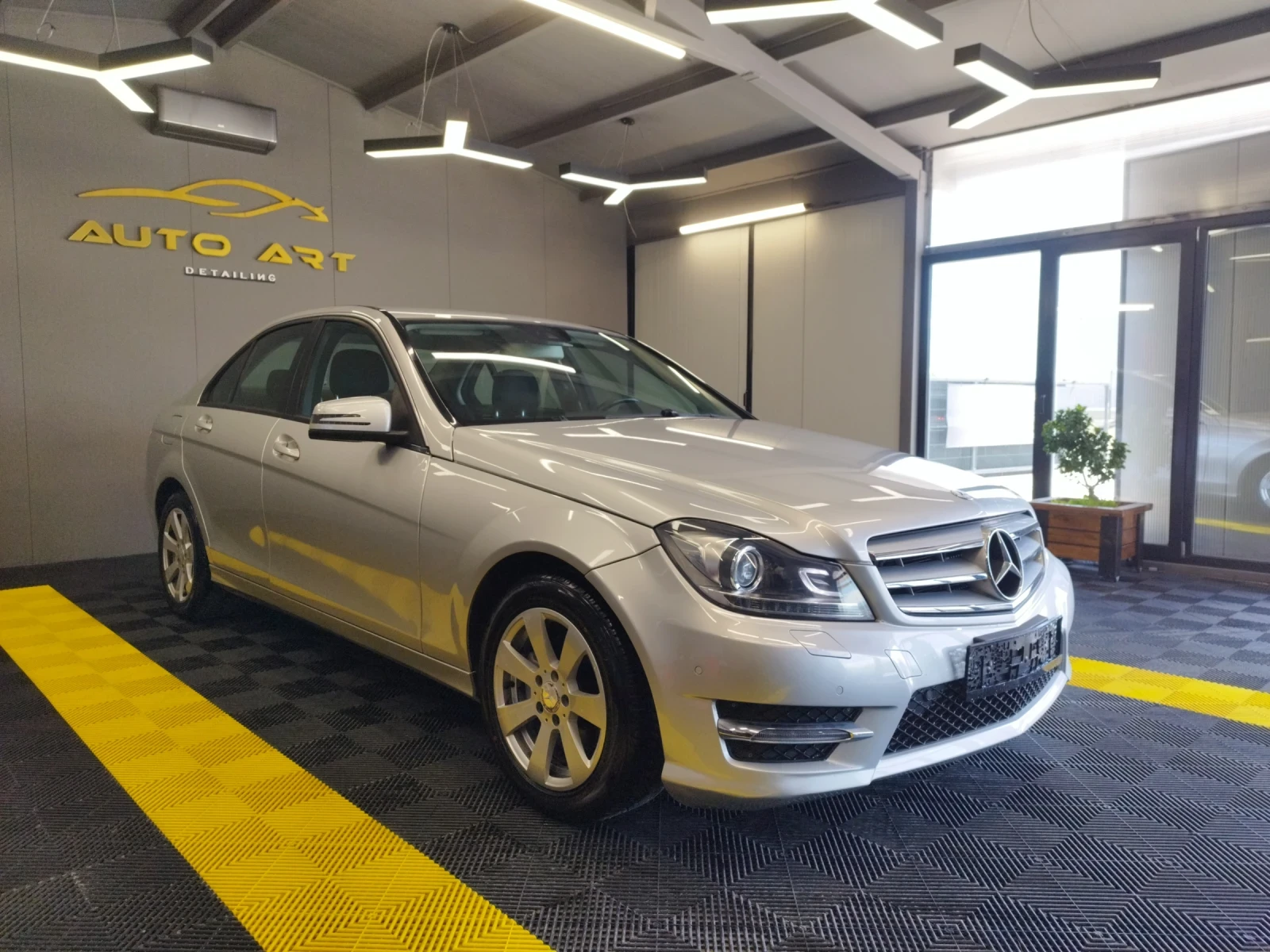 Mercedes-Benz C 200 C200, снимка 2 - Автомобили и джипове - 54328861