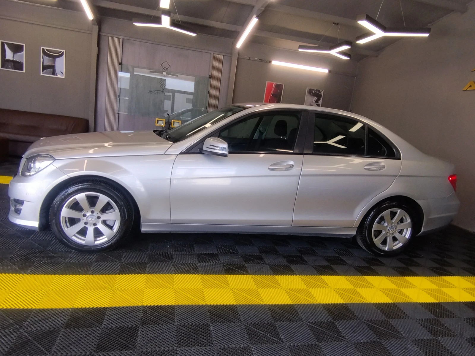 Mercedes-Benz C 200 C200, снимка 5 - Автомобили и джипове - 54328861