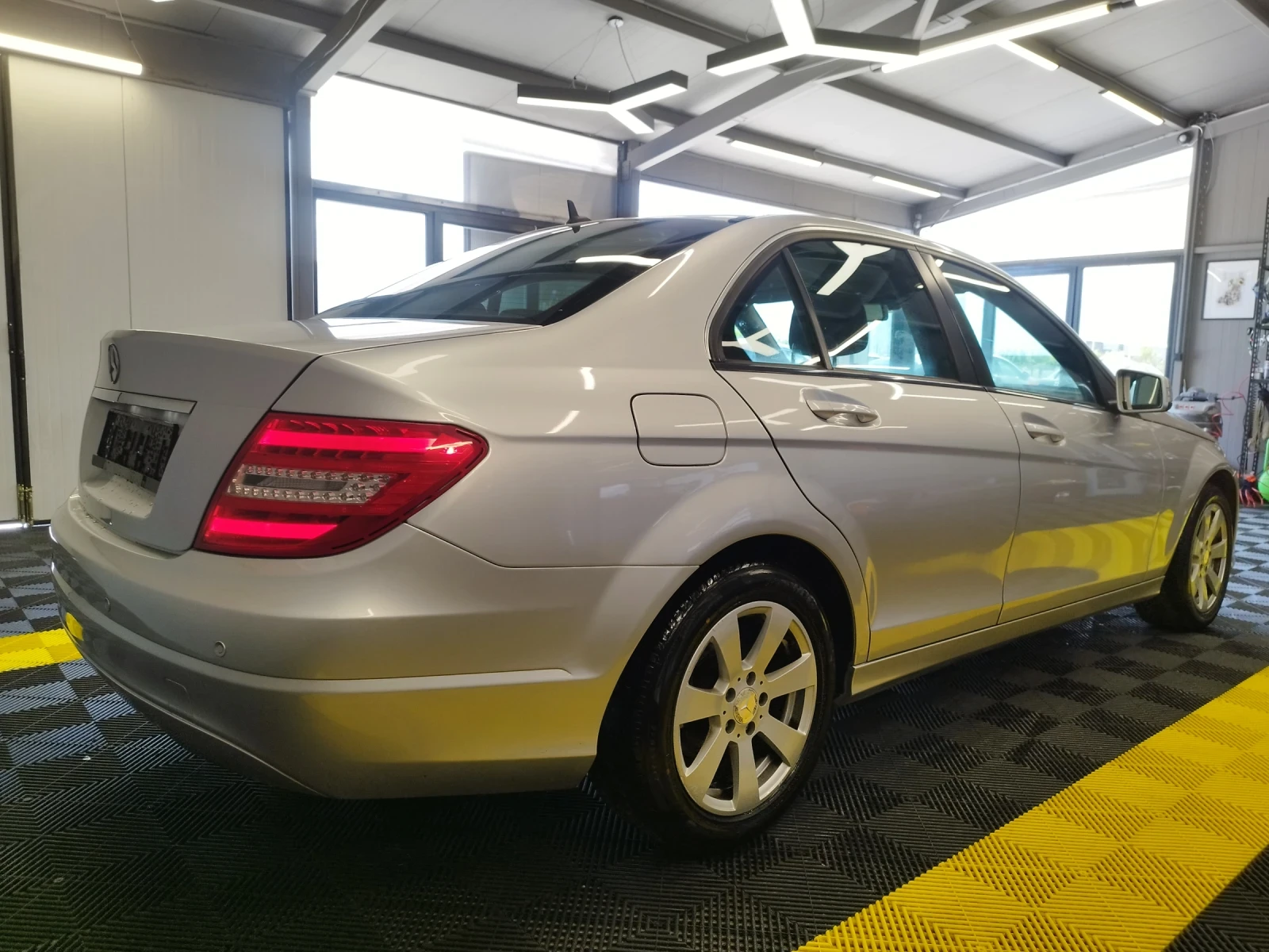 Mercedes-Benz C 200 C200, снимка 3 - Автомобили и джипове - 54328861