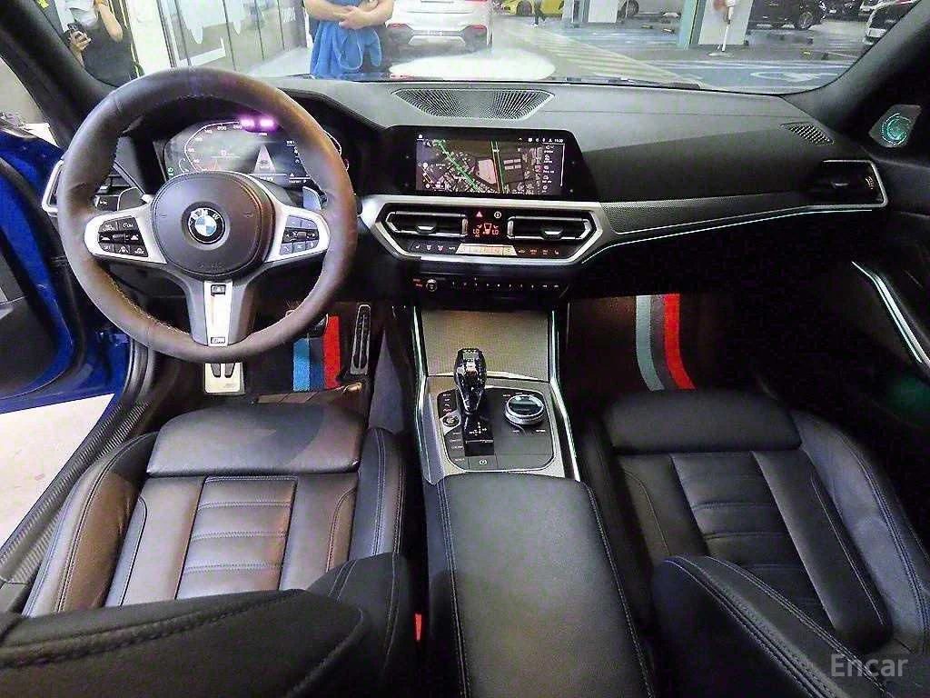 BMW 330 i* M-SPORT* HEAD-UP* HARMAN* 360 CAM* DISTRONIC, снимка 9 - Автомобили и джипове - 54372412