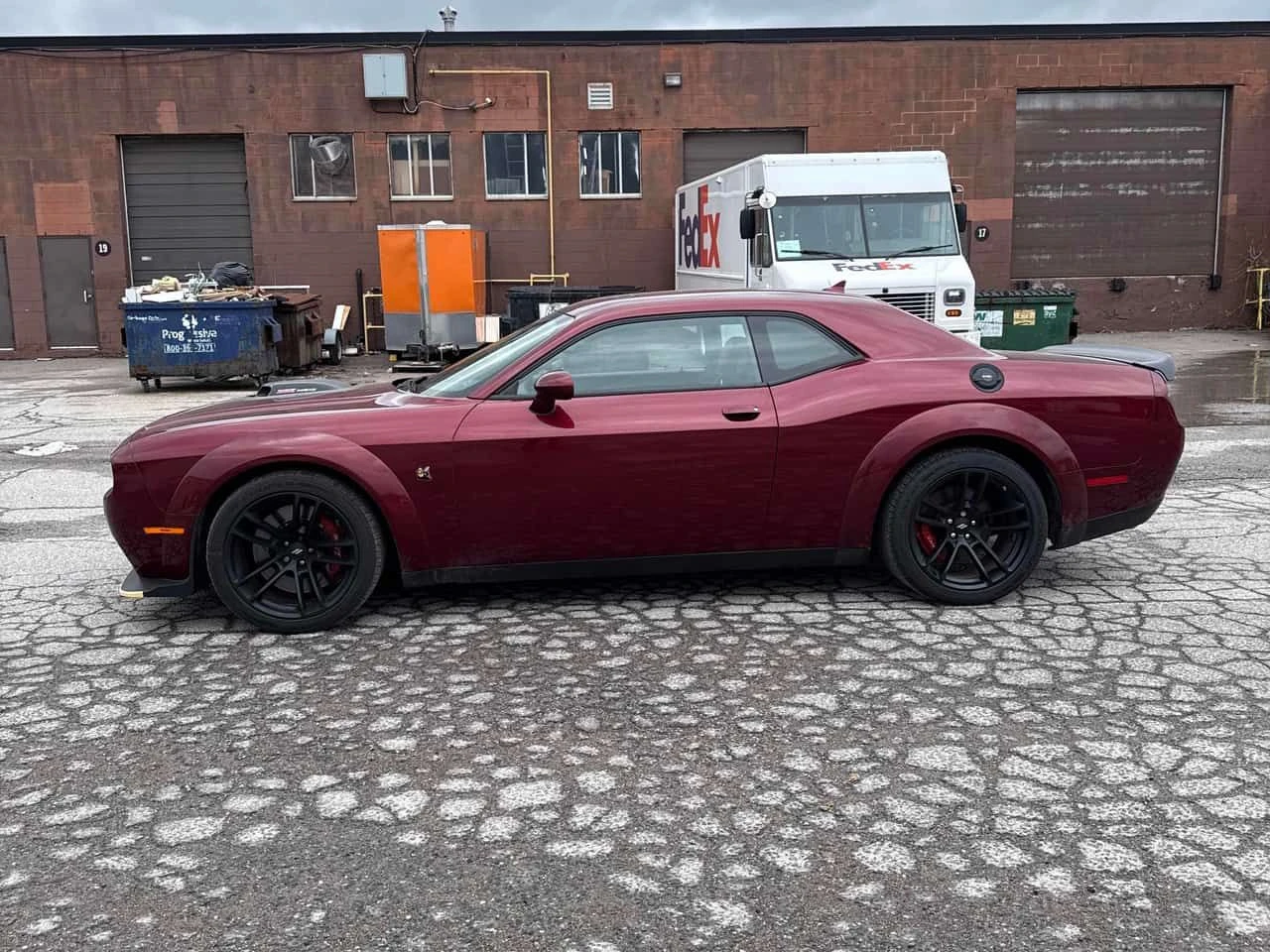 Dodge Challenger * Scat Pack 392 Widebody * CARFAX * ЦЕНА ДО БГ, снимка 2 - Автомобили и джипове - 54451174