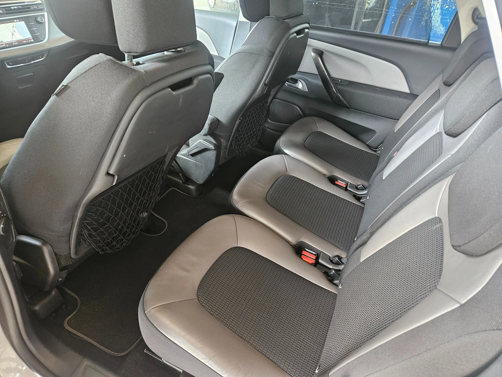 Citroen C4 Picasso, снимка 10 - Автомобили и джипове - 54530053