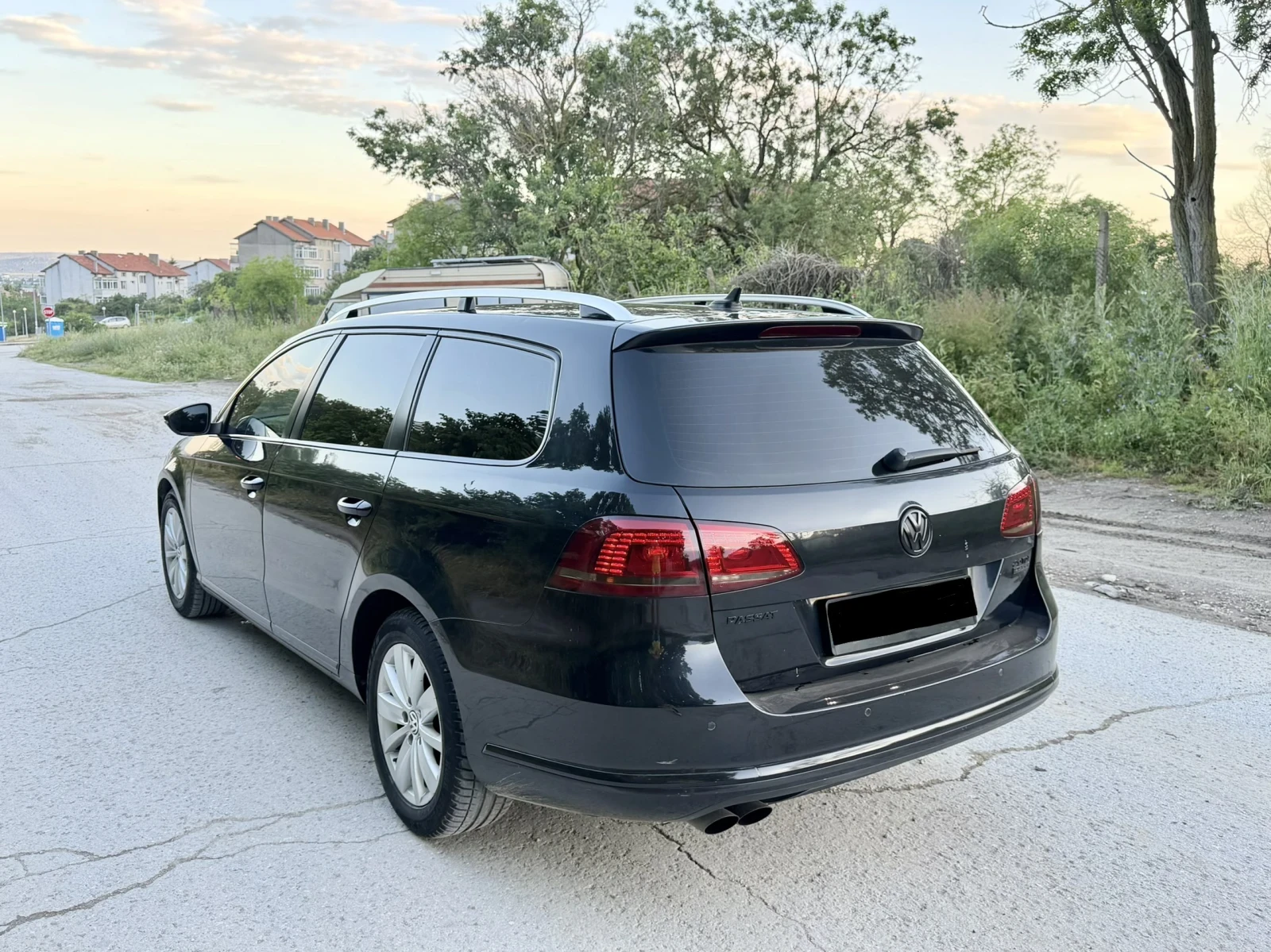 VW Passat 2.0TDI, снимка 3 - Автомобили и джипове - 54818535
