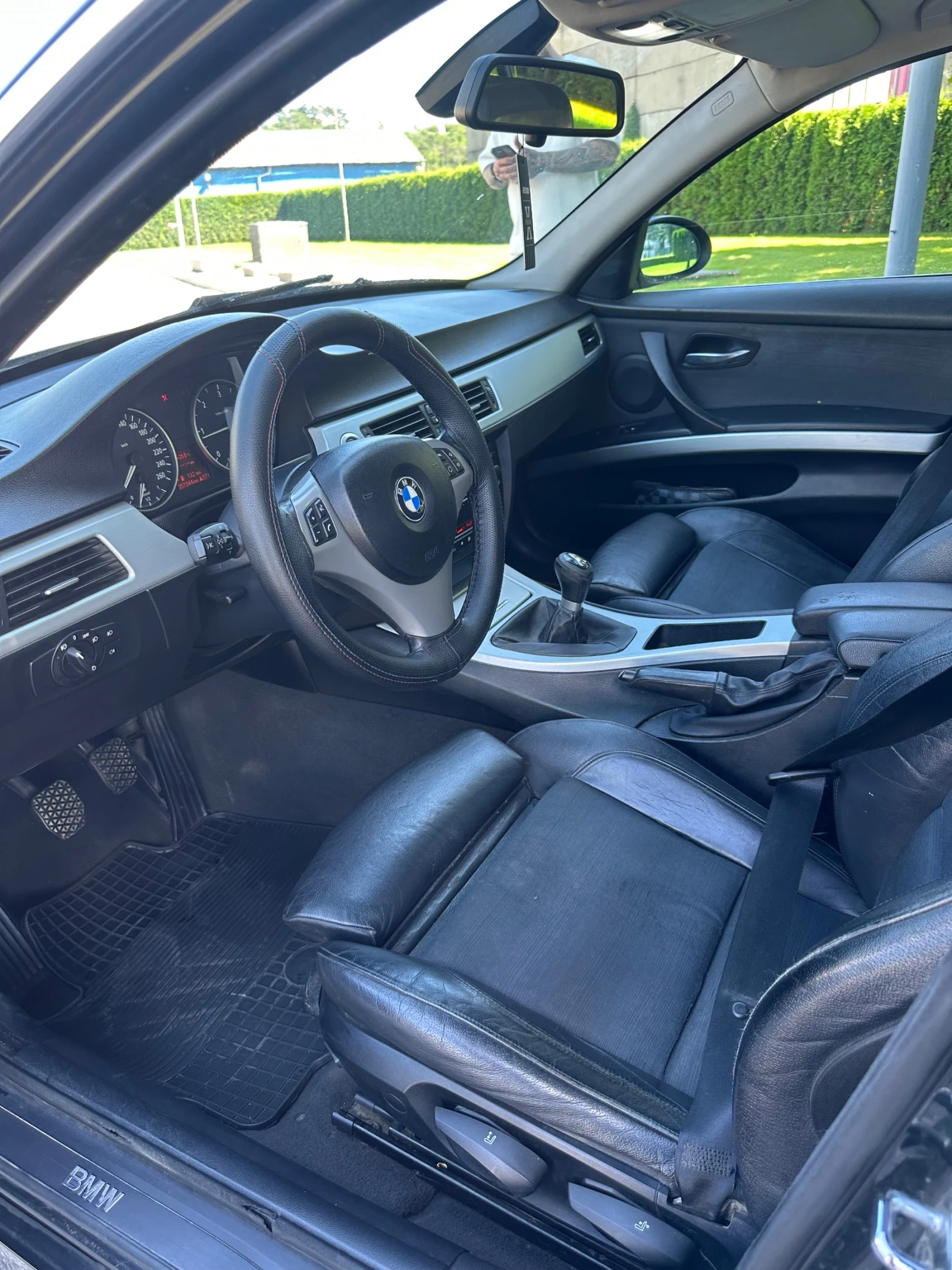 BMW 320 163к.с. КЛИМАТИК, снимка 9 - Автомобили и джипове - 54910282