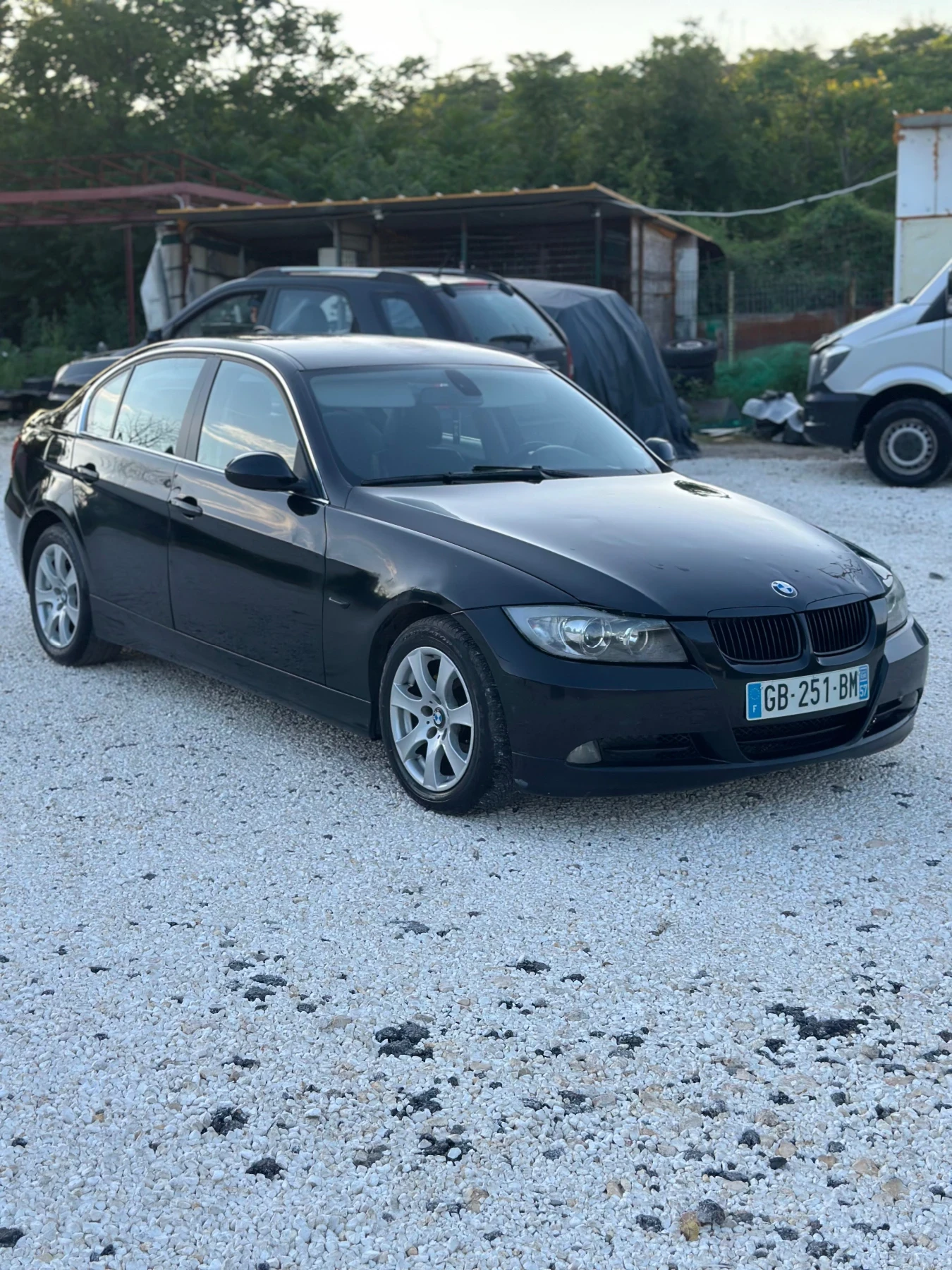 BMW 320 163к.с. КЛИМАТИК, снимка 3 - Автомобили и джипове - 54984120