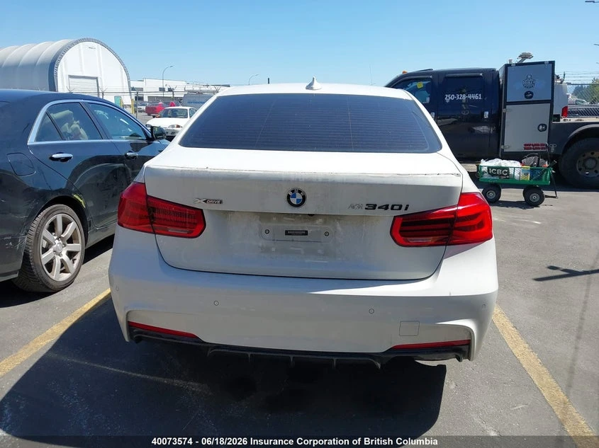 BMW 340 X-Drive* M-Pack* B58* Harman Kardon, снимка 5 - Автомобили и джипове - 54988129