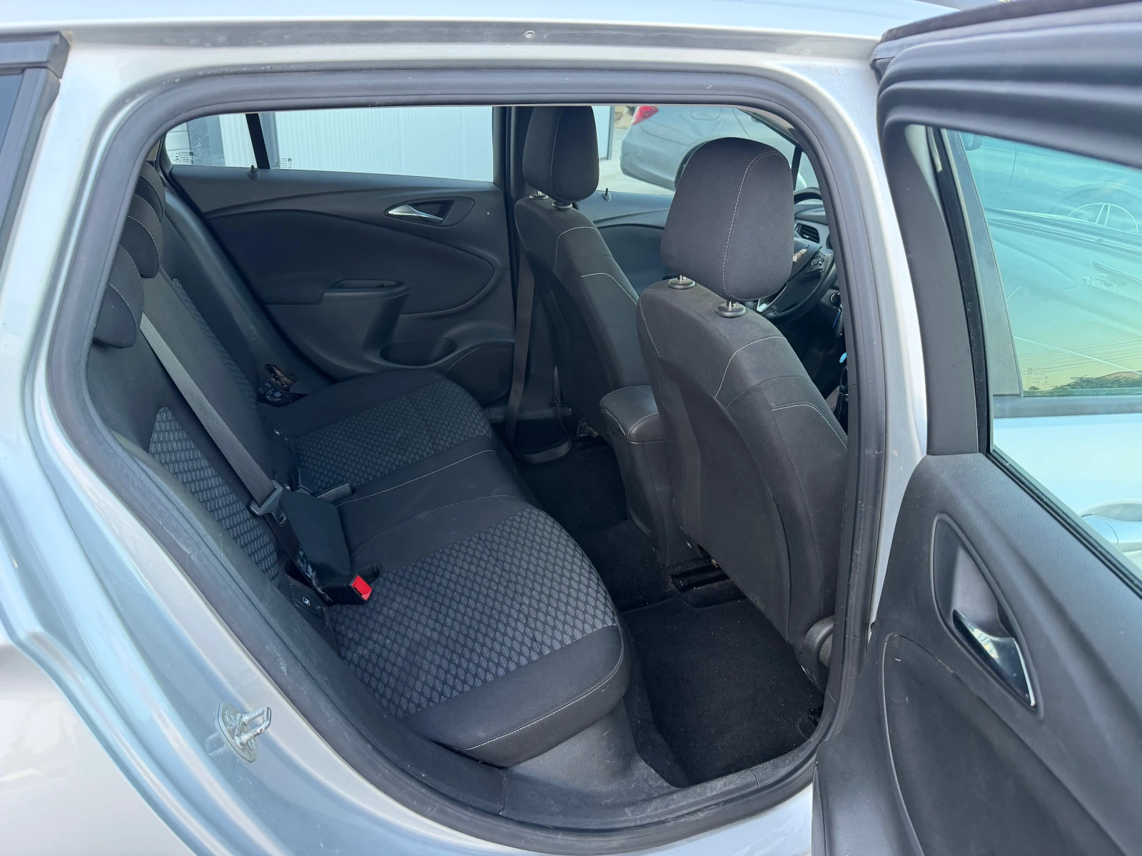 Opel Astra 1.6CDTI 110�� | Mobile.bg � ����������� 11