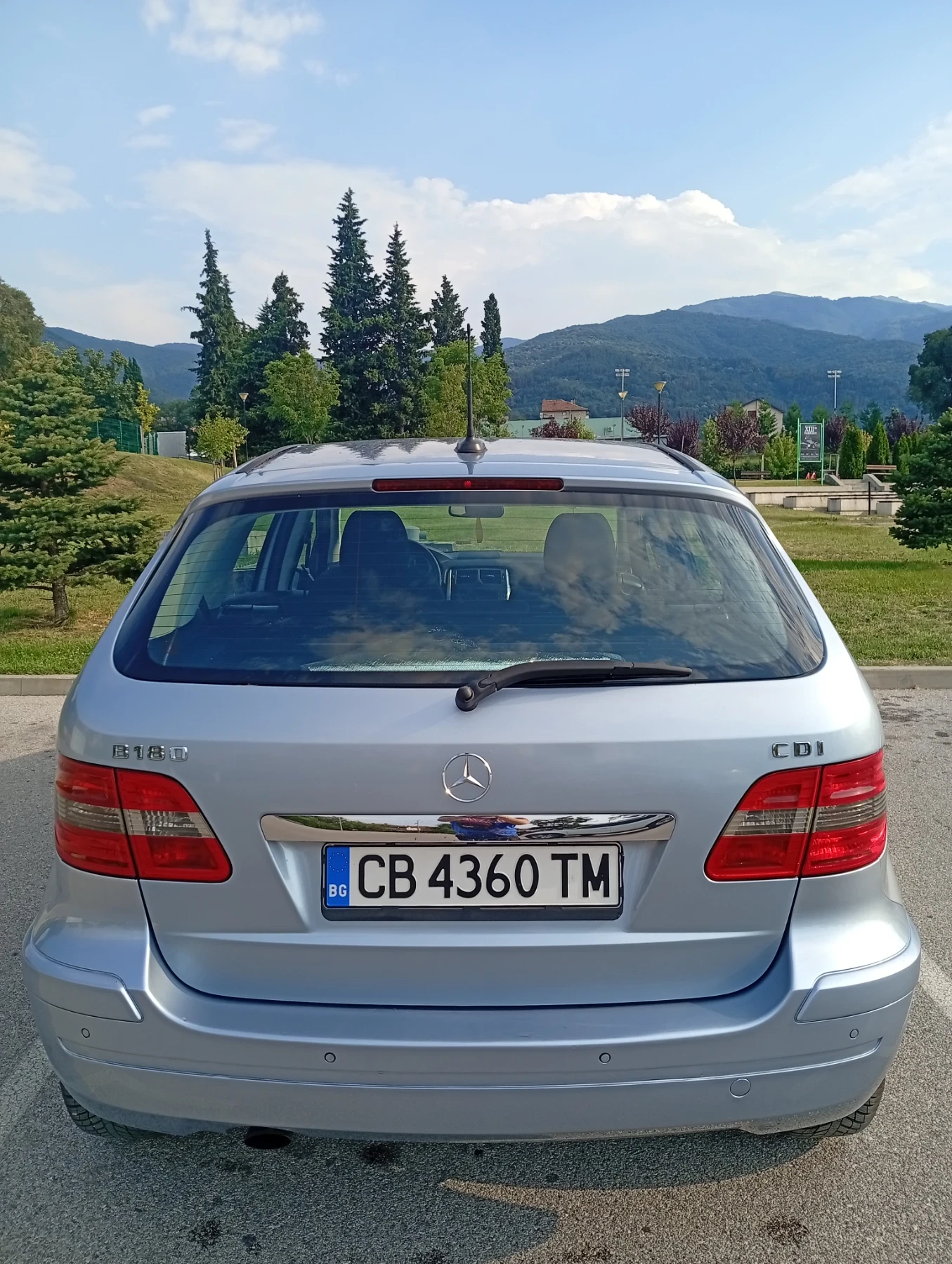 Mercedes-Benz B 180, снимка 10 - Автомобили и джипове - 55316371