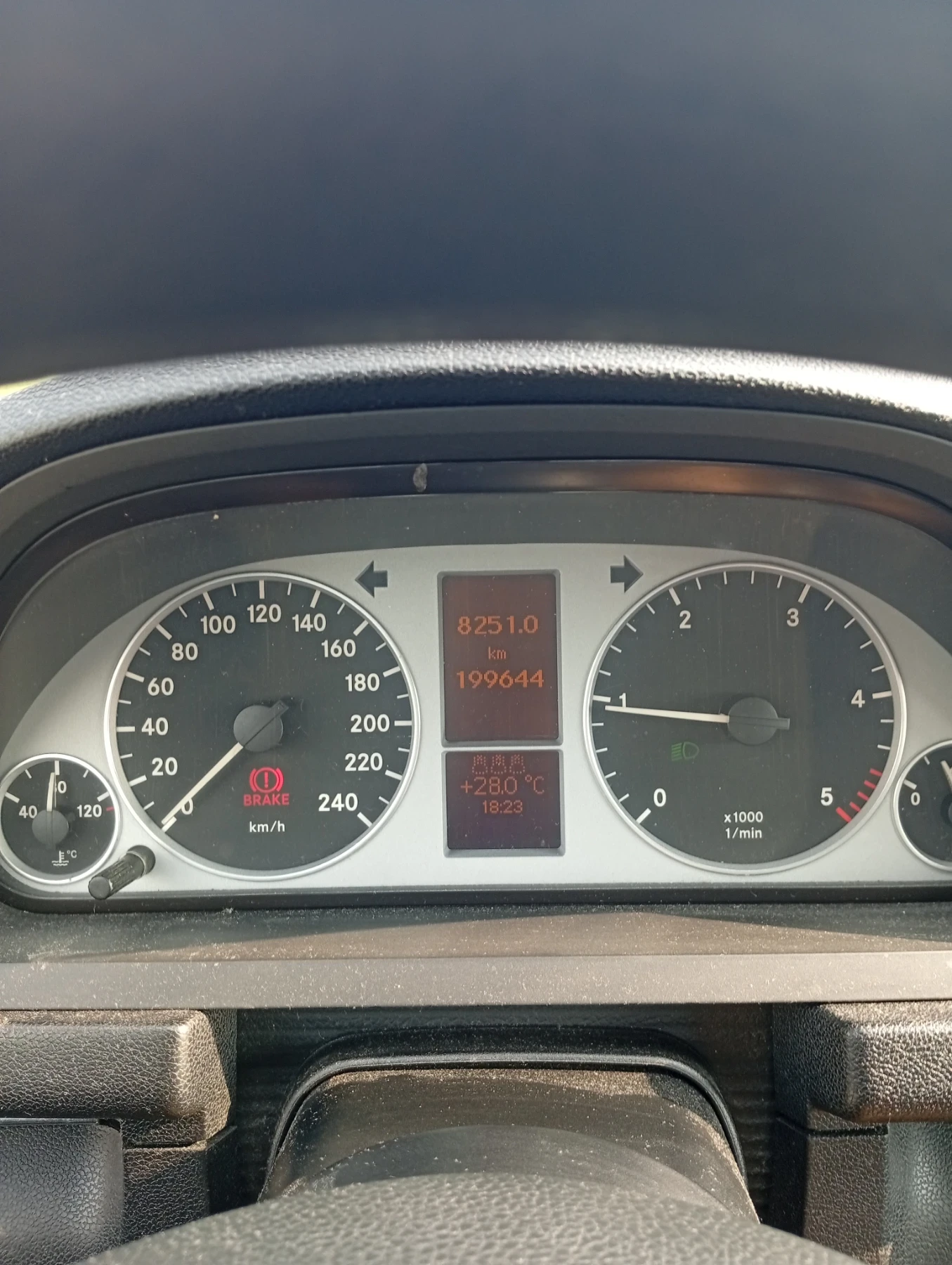 Mercedes-Benz B 180, снимка 6 - Автомобили и джипове - 55316371