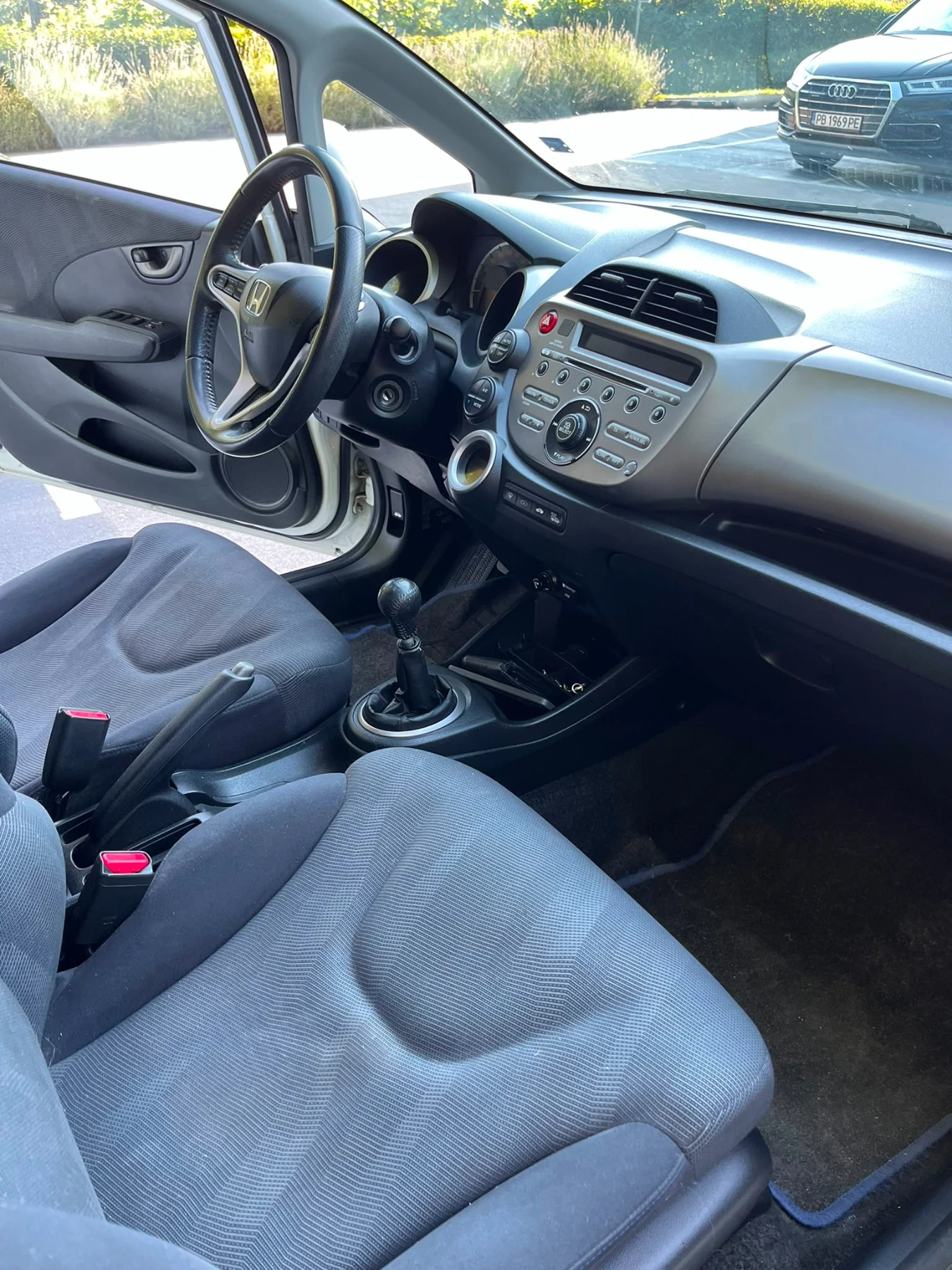 Honda Jazz, снимка 8 - Автомобили и джипове - 55468249