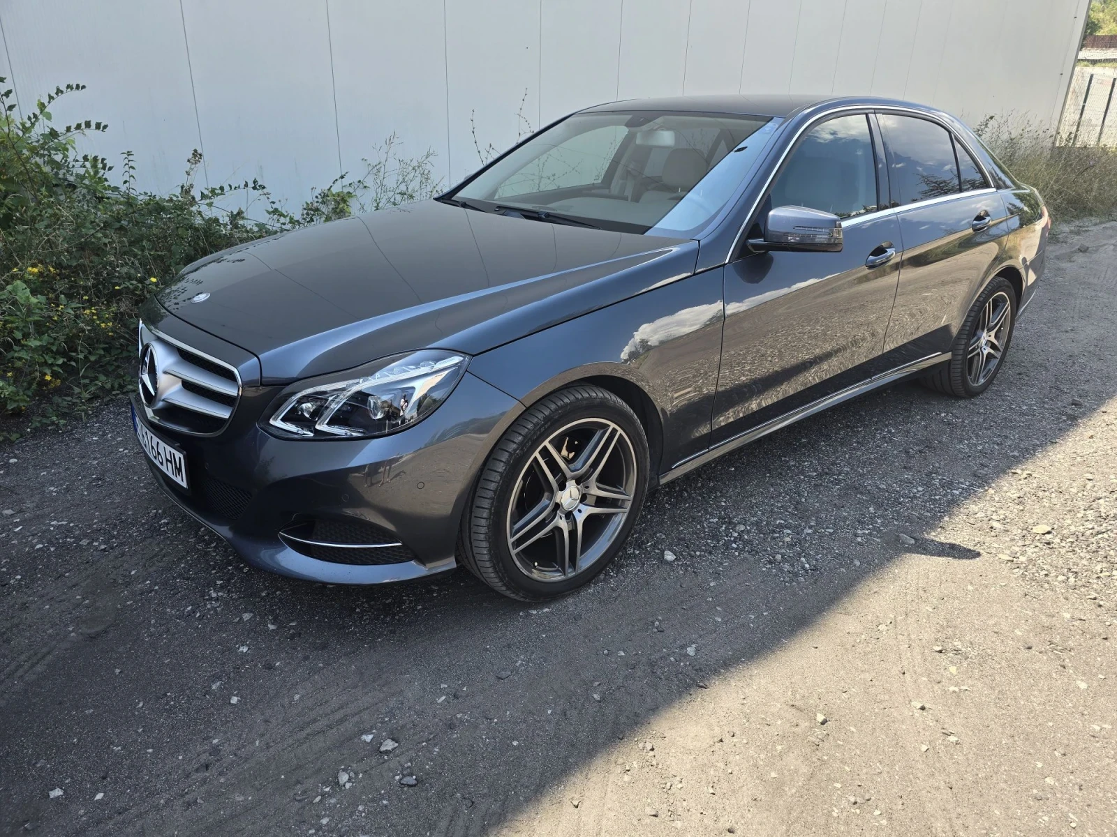 Mercedes-Benz E 250, снимка 2 - Автомобили и джипове - 55709350