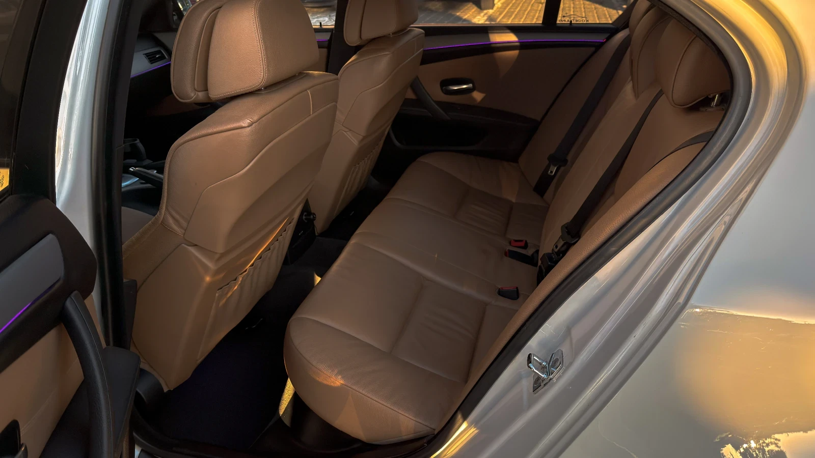 BMW 530 d* SoftClose* Keyless* HUD* , снимка 12 - Автомобили и джипове - 56339755