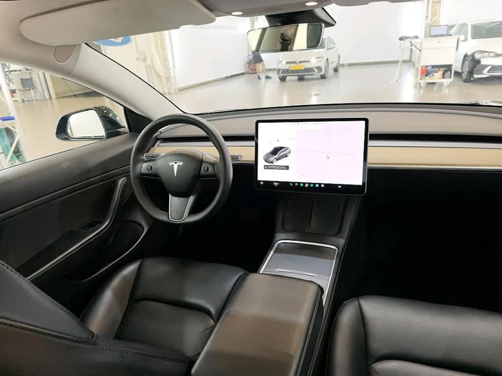 Tesla Model 3 Standart Range Plus leather led navi panorama, снимка 7 - Автомобили и джипове - 56574737