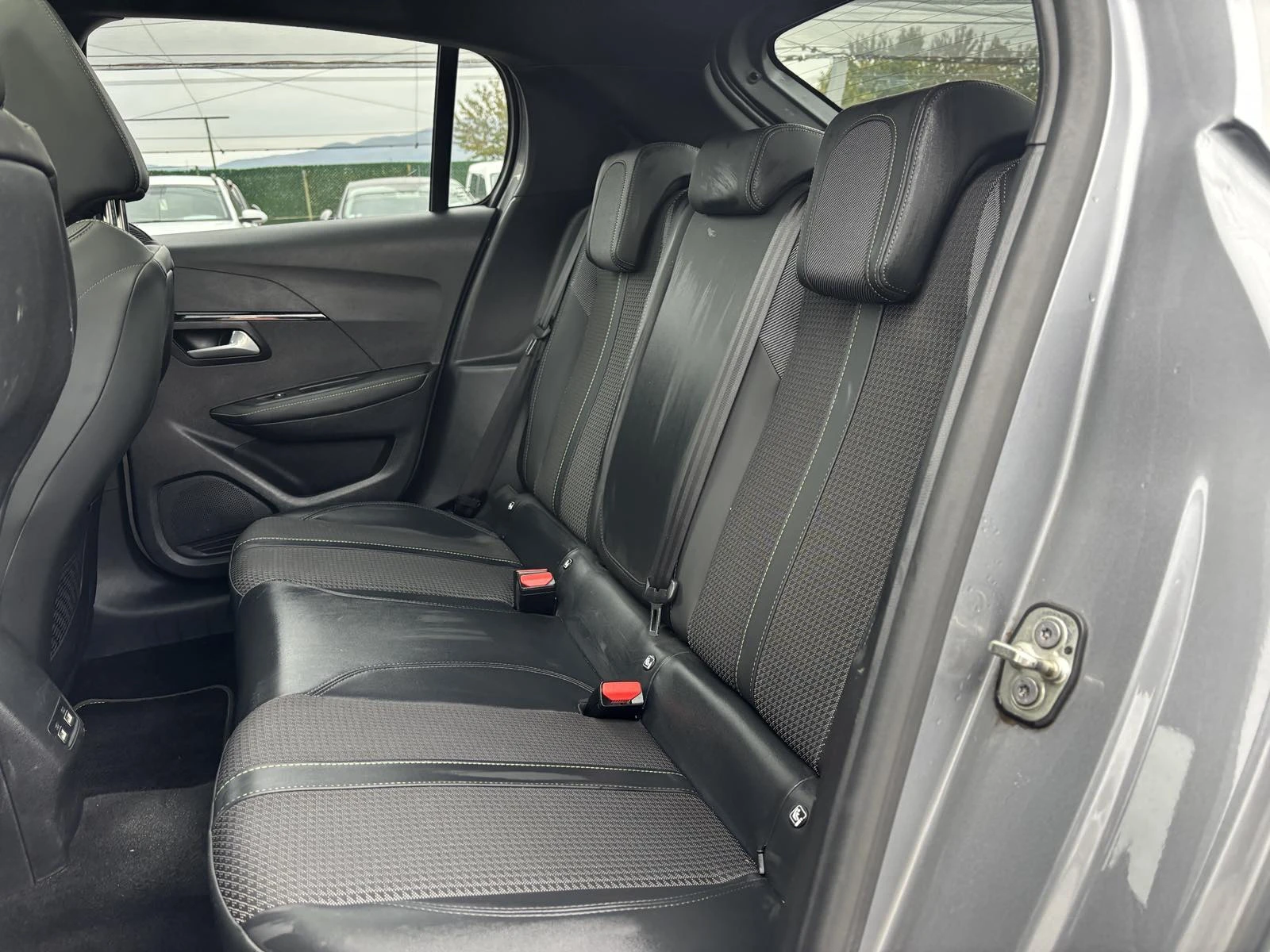 Peugeot 208 1.2, Euro 6, AUTOMATIC GT LINE  ��� ���� France | Mobile.bg � ����������� 11
