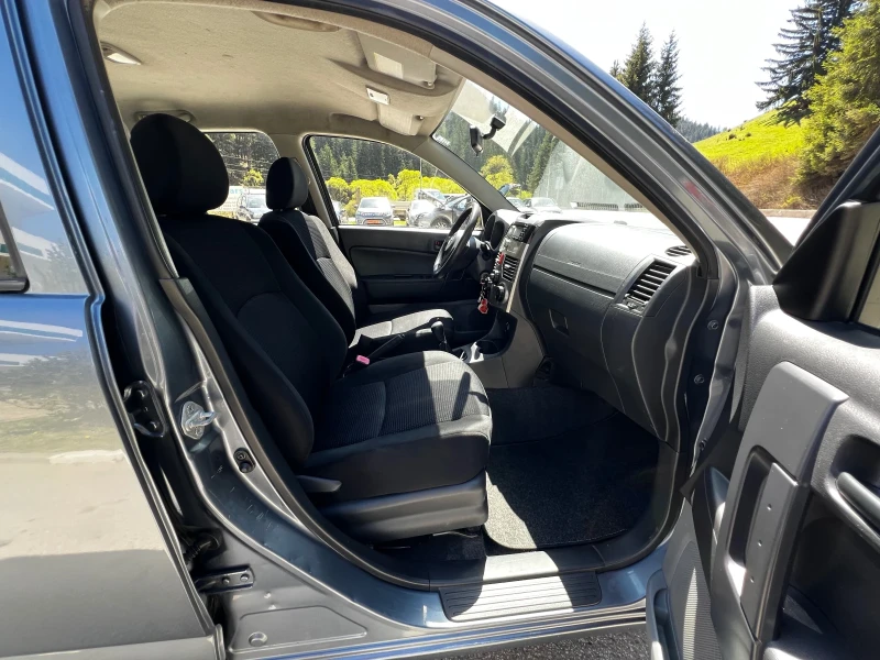 Daihatsu Terios 1.3i* 4x4* БЕЗ РЪЖДА* РЕАЛНИ 147000км!!!, снимка 10 - Автомобили и джипове - 50684102