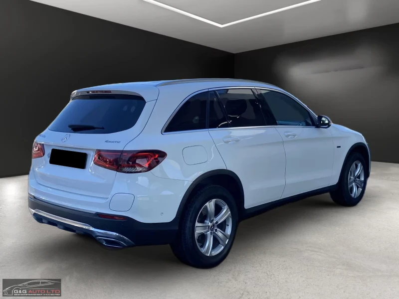 Mercedes-Benz GLC 300 4MATIC/320HP/NAVI/LED/CAM/KLESS/CARPLAY/AMBI/202g, снимка 6 - Автомобили и джипове - 51484988