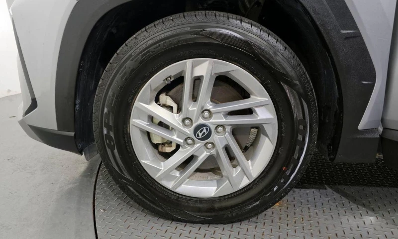 Hyundai Tucson Diesel 2.0 2WD Modern * НАЙ-ДОБРА ЦЕНА В БЪЛГАРИЯ*, снимка 5 - Автомобили и джипове - 52046431