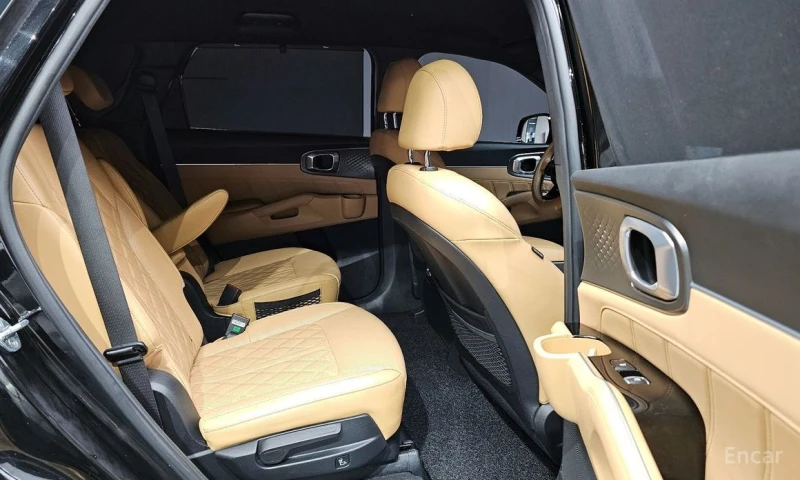 Kia Sorento, снимка 11 - Автомобили и джипове - 52322736